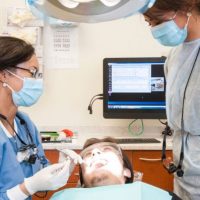 Discover the many benefits of retaining an emergency care dentist